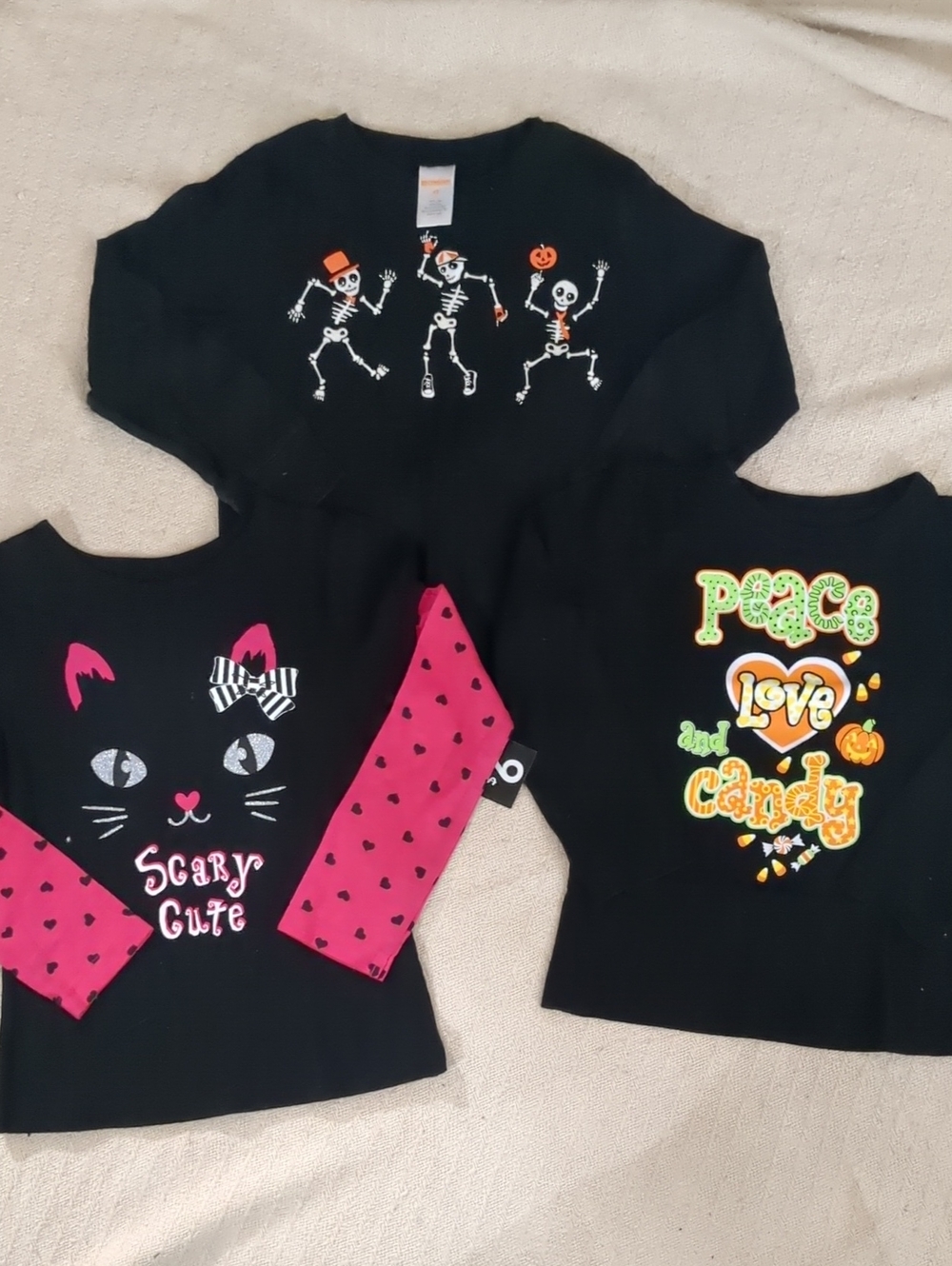 Kids Sz. 4 Black Halloween Long Sleeve Tops